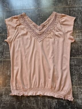 Laundry By Shelli Smocked Flutter Sleeve V-Neck Knit Top Dusty Rose Women's M